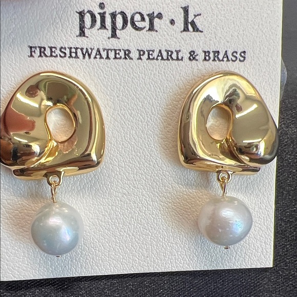 Piper K | Earrings with Freshwater Pearls ✨ - Picture 8 of 8